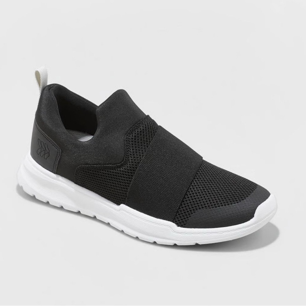 All In Motion Women’s Black Winter Sneakers Size 8